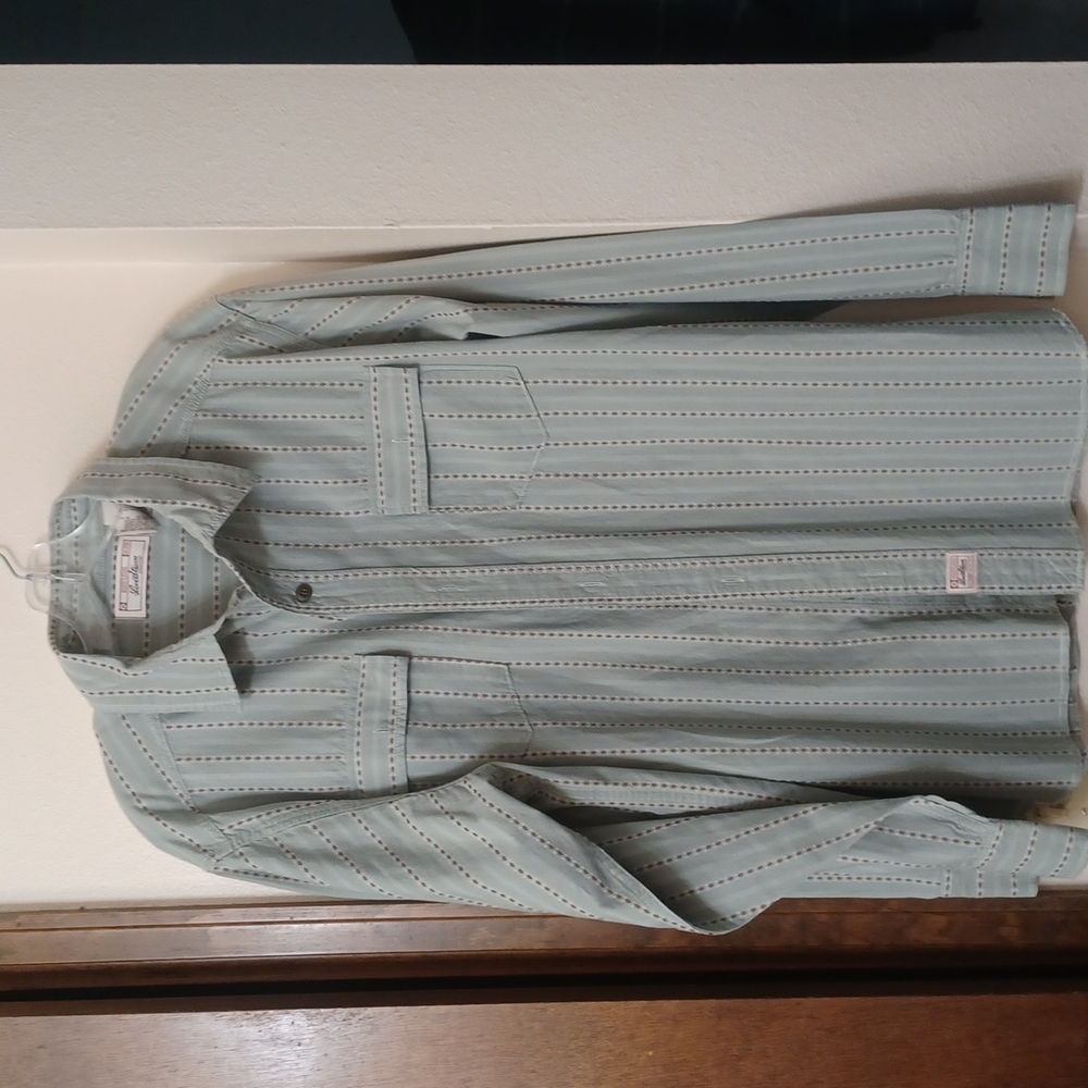 Levi Strauss button down long sleeve shirt nwot